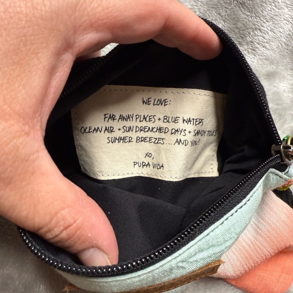 Pura Vida Coral and Mint Ombre Pouch - Picture 5 of 7